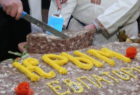 Самый большой сальтисон в Украине