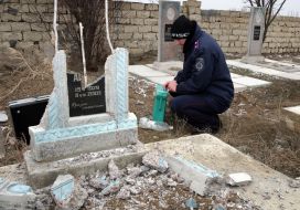 Акт вандализма на мусульманском кладбище