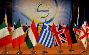 Flags of the EU states-members  and states of the Black Sea region