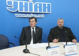 Nickolay Bezugly and Vadim Marisenko