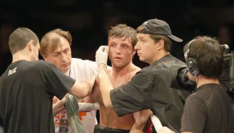 Бокс. Валерій Бражник