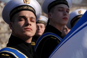 Ceremony of laying-on of flowers