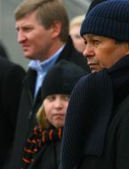 Ринат и Алмир Ахметовы, Мирча Луческу