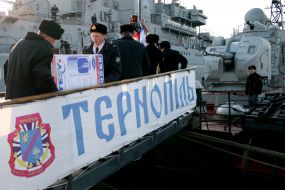 Sailors of corvette ”Ternopol”
