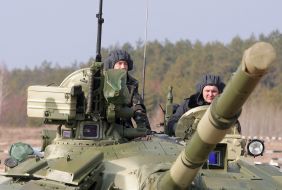 Виктор Ющенко на танке