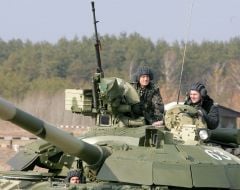 Виктор Ющенко на танке