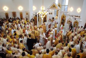 Bishop liturgy occasionally 75 years from the day of birth of Lyubomir Guzar