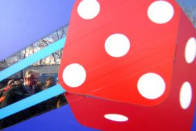 Window of playing establishment