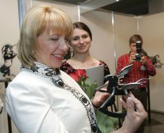 Large sculptural salon - 2008