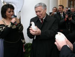 Natalya Sumskaya and Yuriy Yekhanurov