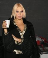 Tomoqqa chuqur kesish