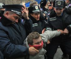 Акция протеста против застройки территории Октябрьской больницы