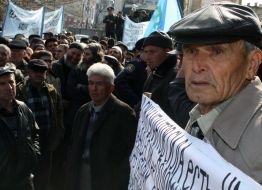 Пикетирование здания крымского парламента