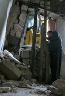 Дом, в который врезался грузовой автомобиль