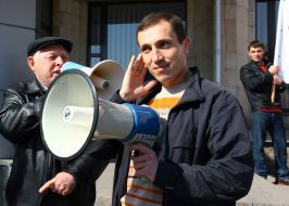 Participants of the mass meeting