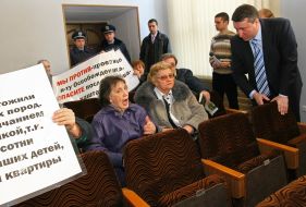 The mass meeting in Donetsk