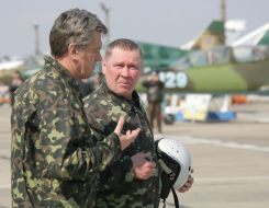 Viktor Yushchenko on the military air field