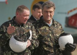 Viktor Yushchenko on the military air field