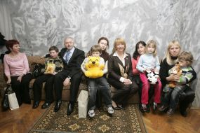 Passing of hearings devices to the children with the lacks of ear