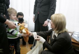 Passing of hearings devices to the children with the lacks of ear