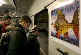 Художественная акция “Арт-состав” в Киевском метрополитене