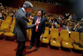 Alejandro Toledo and William Taylor