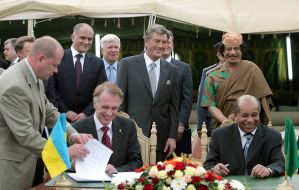 Володимир Огризко , Абдурахман Шелгам. Віктор Ющенко