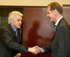 Володимир Литвин та Райнгард Шеферс