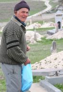 Акт вандализма на мусульманском кладбище