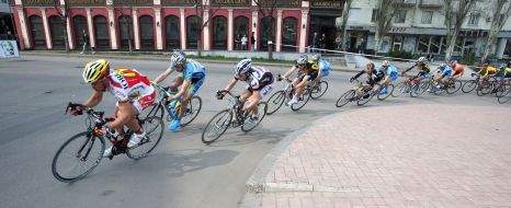 Cycle race ”Grand prize of Donetsk”