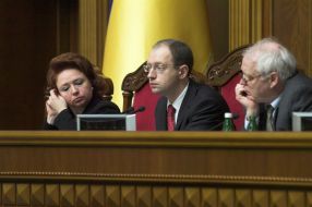 Arseny Yatsenyuk, Tomas Hammеrberg and Nina Karpachyova