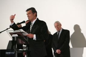 Viktor Yushchenko and Andrzej Wajda