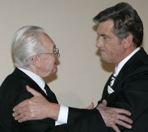 Viktor Yushchenko and Andrzej Wajda