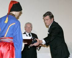 Viktor Yushchenko and Andrzej Wajda