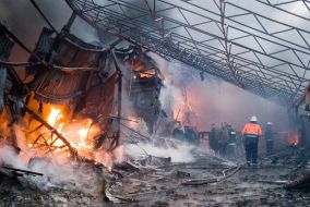 Пожар на рынке «Барабашово» в Харькове