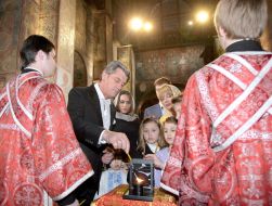 Ceremony of transmission of the Beneficial fire