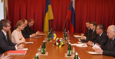 Yuliya Timoshenko, Grigory Nemyrya, Viktor Chernomyrdin and Viktor Zubkov