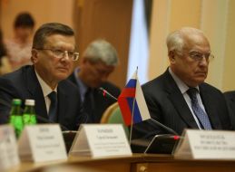 Viktor Zubkov and Viktor Chernomyrdin