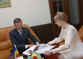 Yuliya Timoshenko and Viktor Zubkov