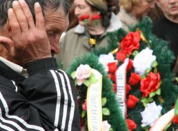 Родственники погибших на буровой платформе ”Таврида”