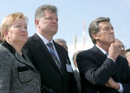 Victor Yushchenko on presentation of helicopter KT-112 «Cadet»