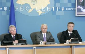 Aleksandr Medvedko, Igor Pukshin and Valentin Nalivaychenko