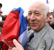 Акция ”В каждом окне российский флаг!”