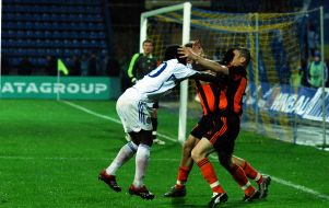 Ismael Bangoura and Vladimir Ezersky