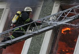 Пожар возле Секретариата Президента