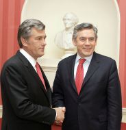 Viktor Yushchenko and James Gordon Brown