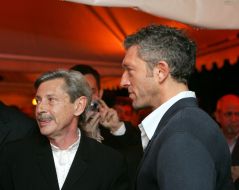 Vensan Kassel and Andrey Khalpakhchi