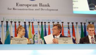 Viktor Yushchenko and Yuliya Timoshenko