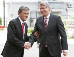 Valdis Zatlers and Viktor Yushchenko