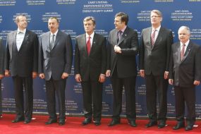 Energy security summit in Kiev